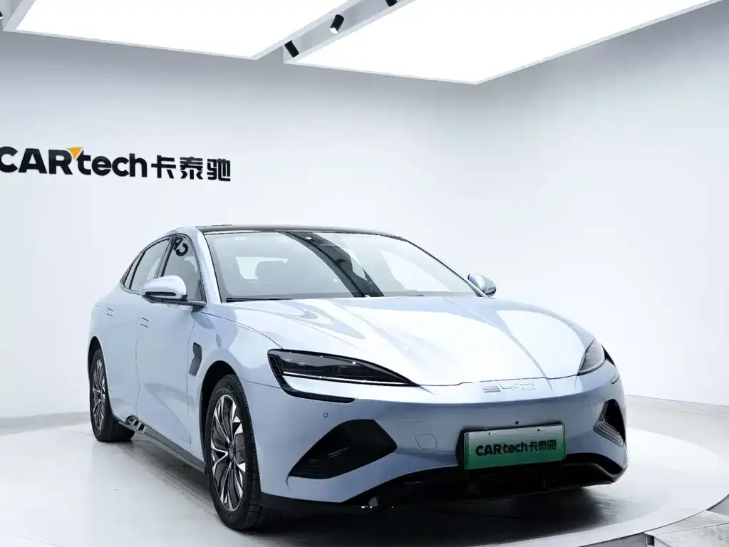 BYD Seal — фото 7