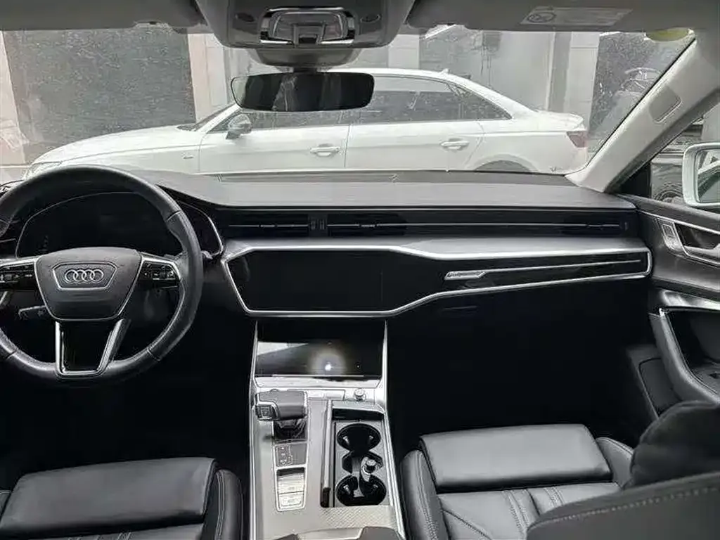 Audi A7 — фото 5