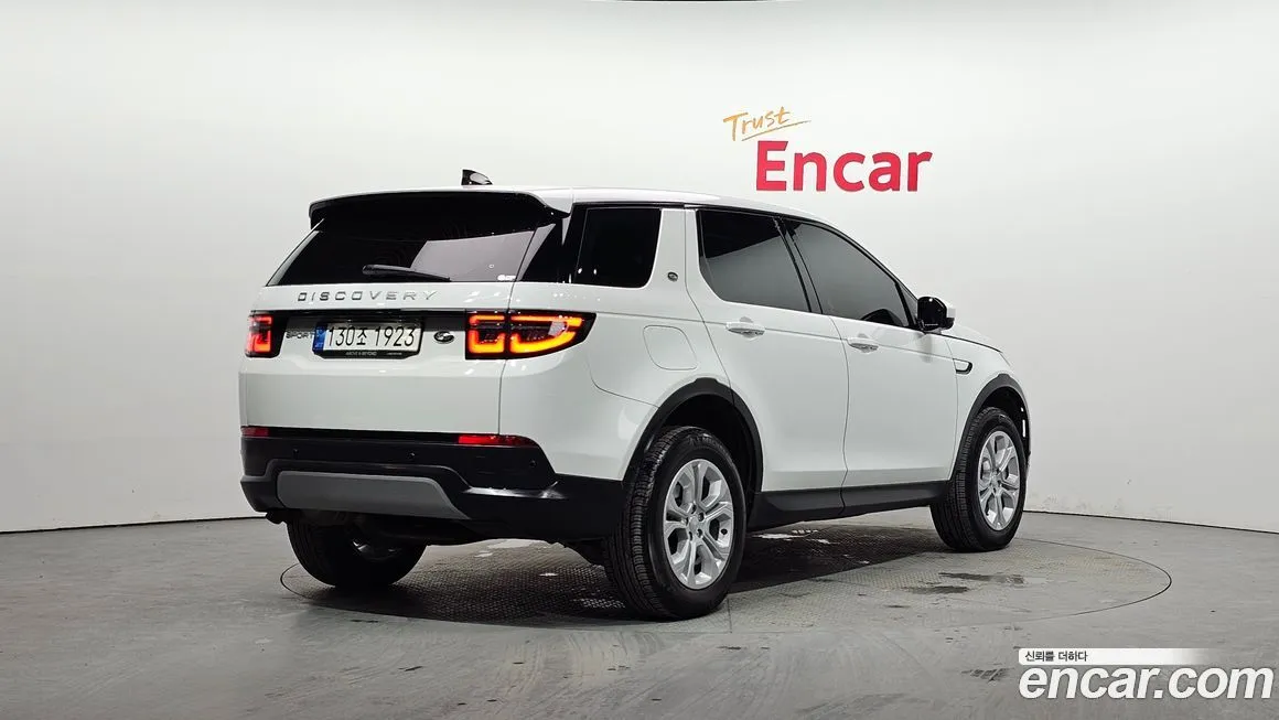 Land Rover Discovery Sport — фото 2