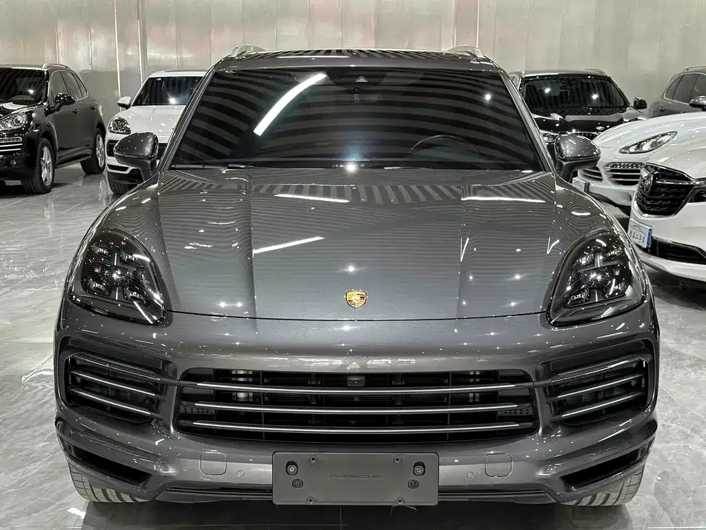 Porsche Cayenne — фото 2