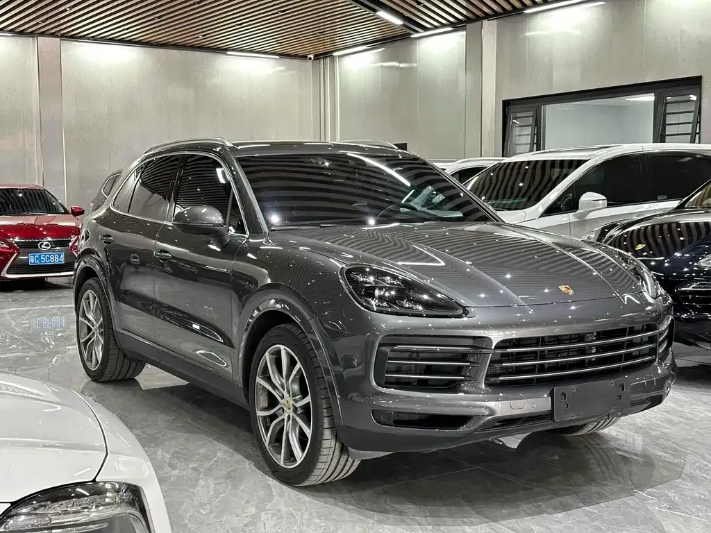 Porsche Cayenne — фото 3