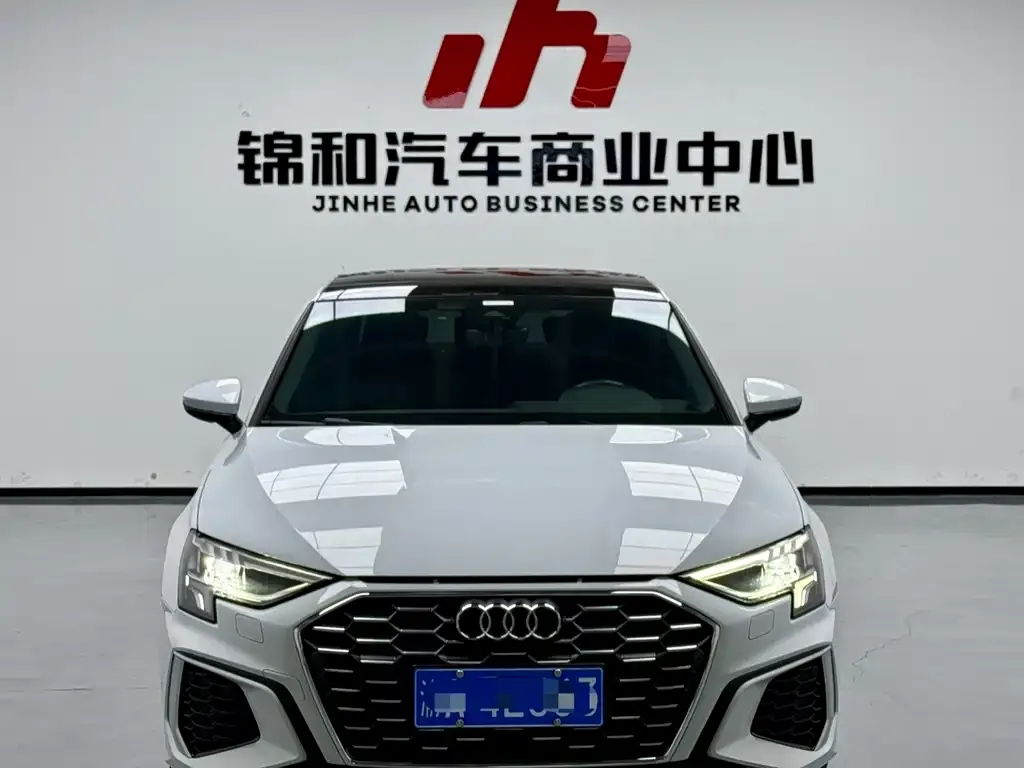 Audi A3 — фото 2