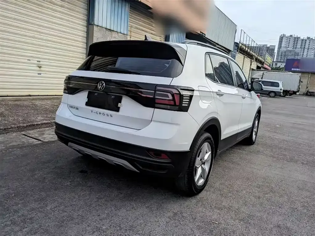 Volkswagen T-Cross — фото 7