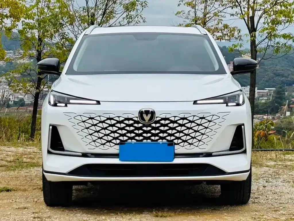 Changan CS55PLUS — фото 2