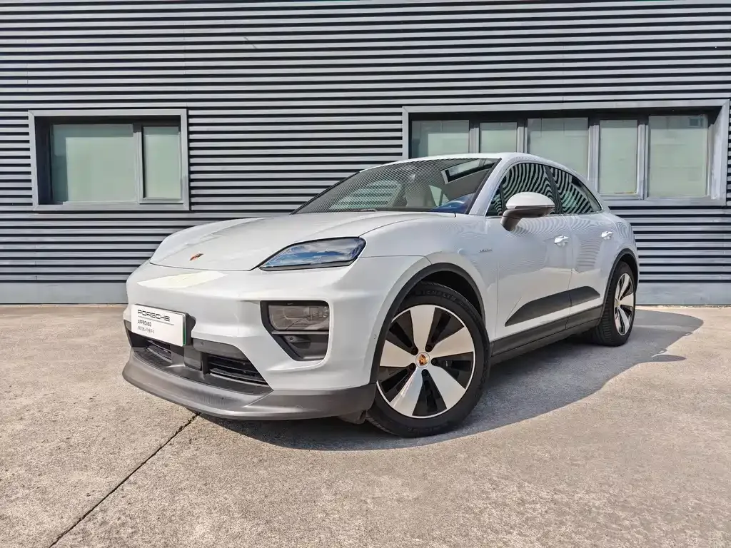 Porsche Macan EV — фото 1
