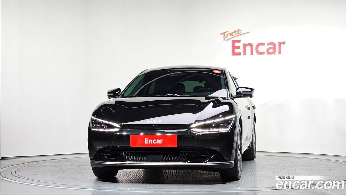 Kia EV6 — фото 3