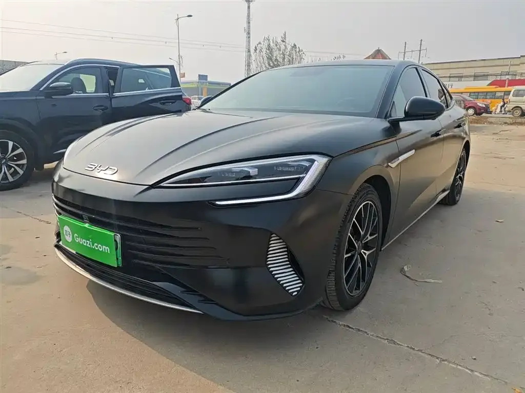 BYD Seal — фото 1