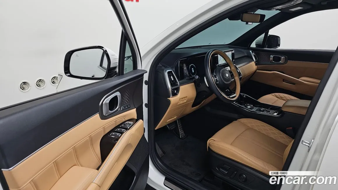 Kia Sorento — фото 10