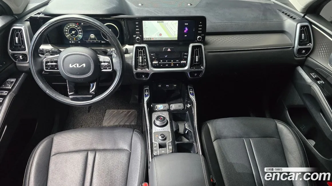 Kia Sorento — фото 7