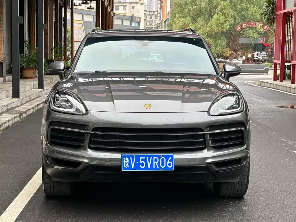 Porsche Cayenne — фото 2