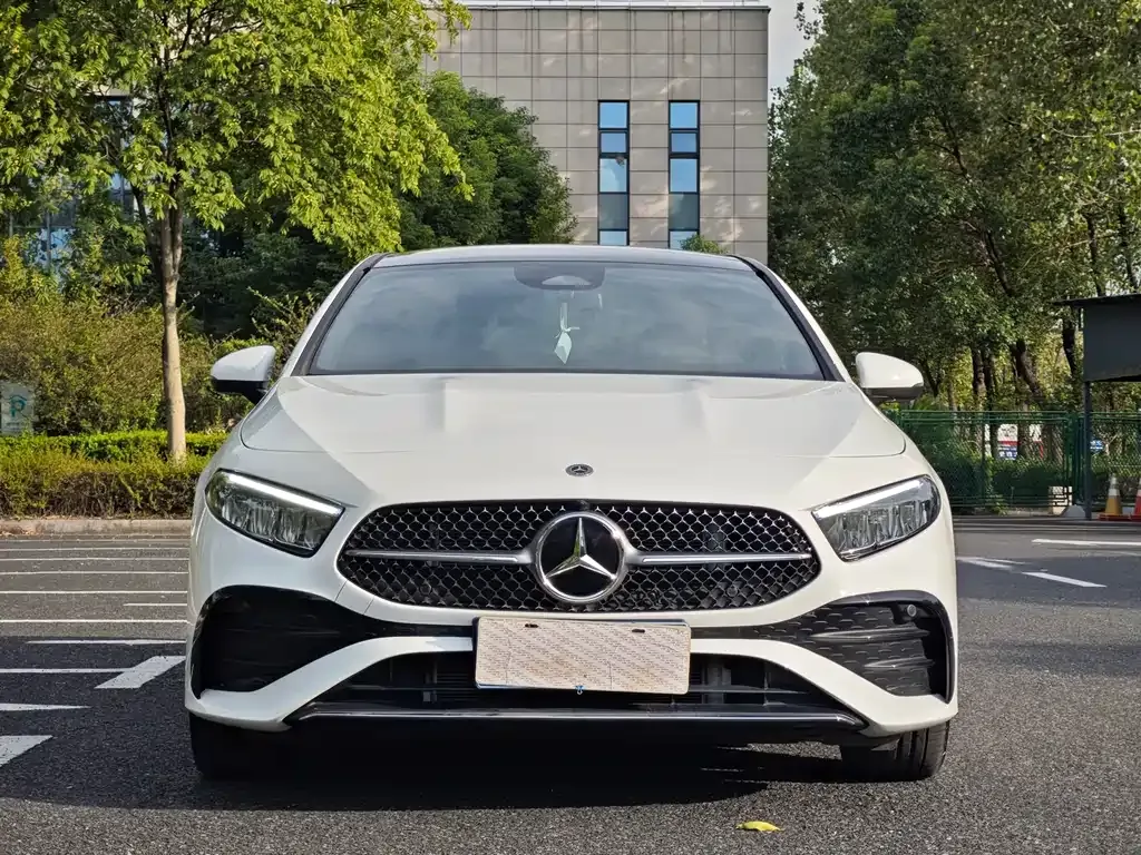 Mercedes-Benz A-Class — фото 4