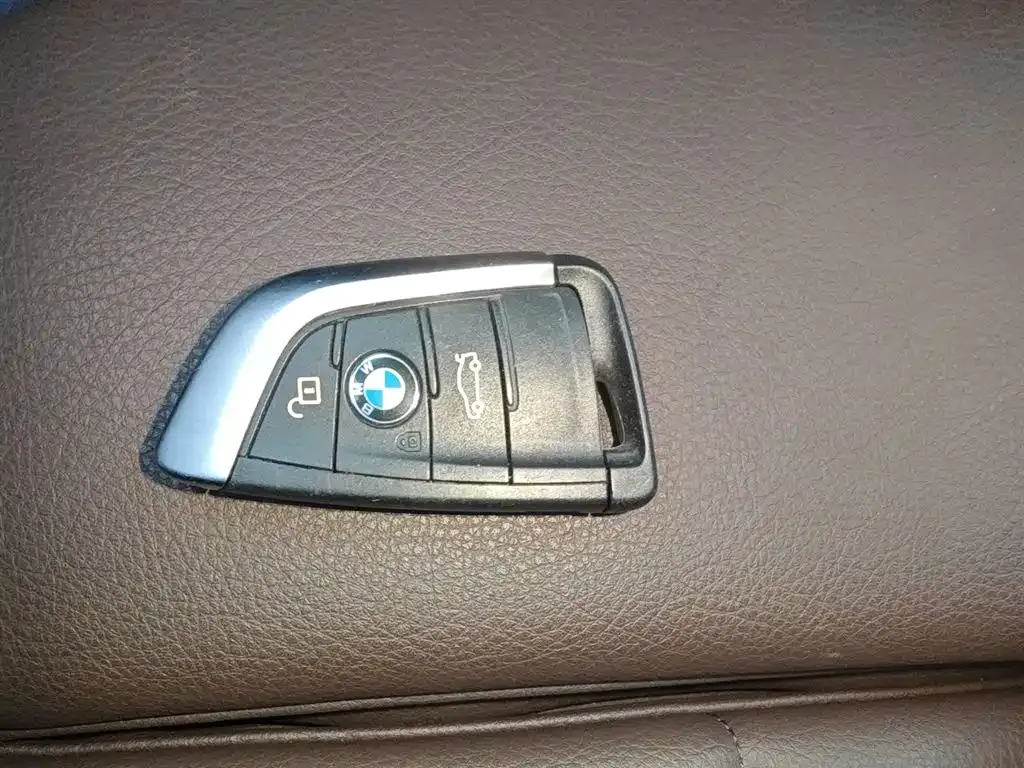 BMW 1 Series — фото 9