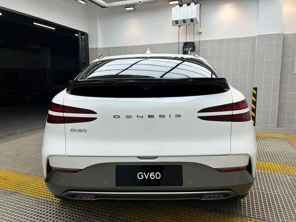 Genesis GV60 — фото 4