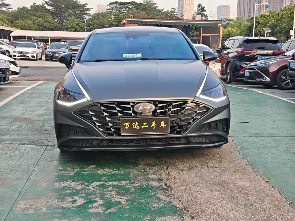 Hyundai Sonata — фото 2