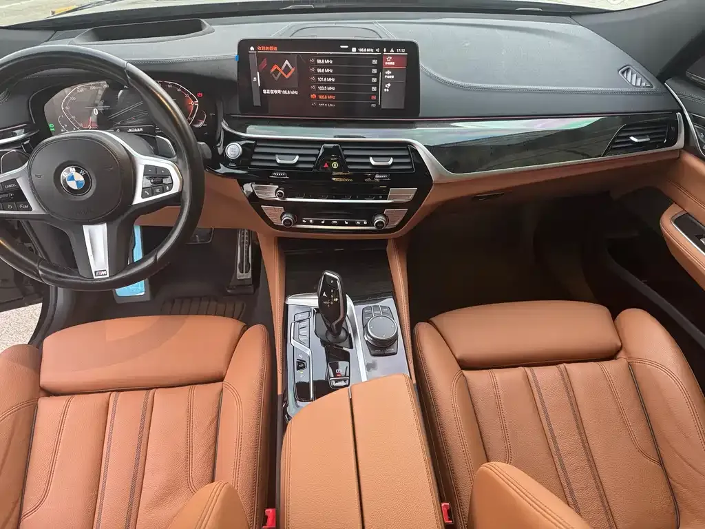 BMW 6 Series GT — фото 9