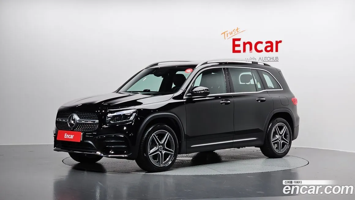 Mercedes-Benz GLB-Class — фото 1