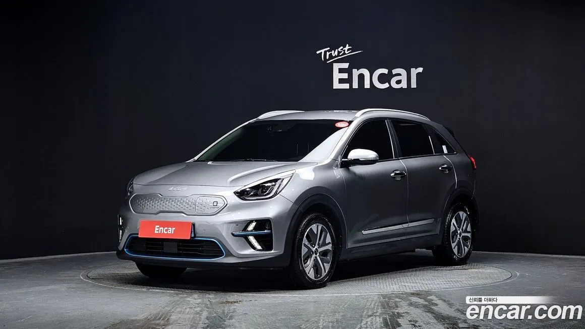 Kia Niro — фото 1