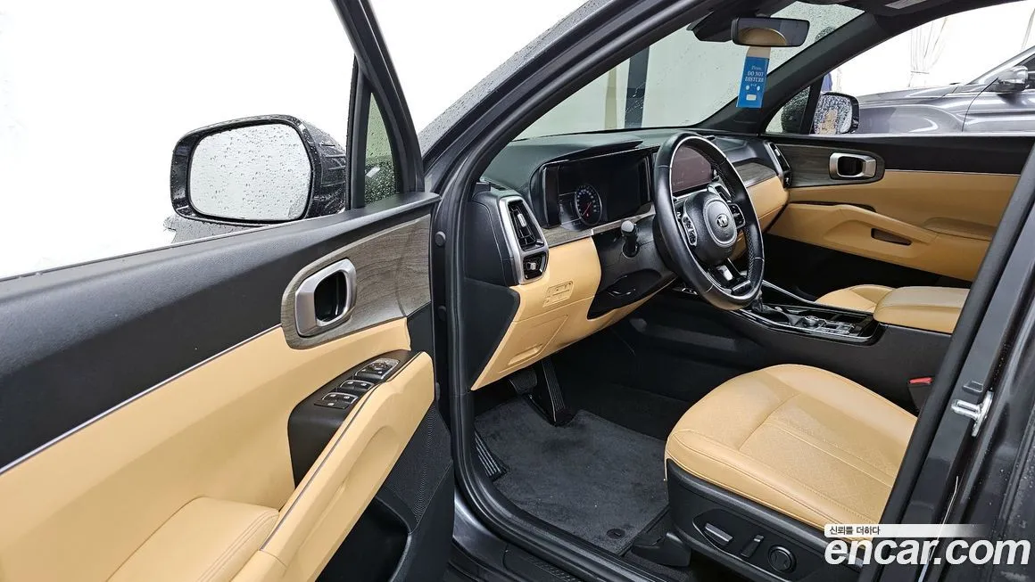 Kia Sorento — фото 10