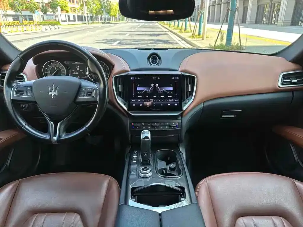 Maserati Ghibli — фото 7