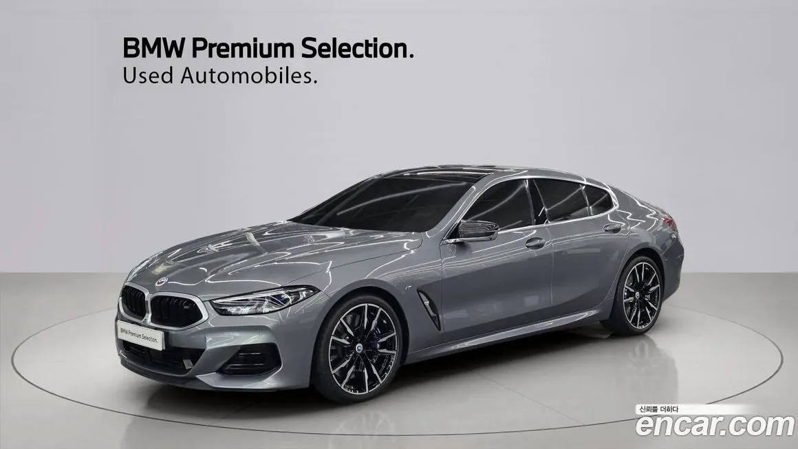 BMW 8-Series — фото 1