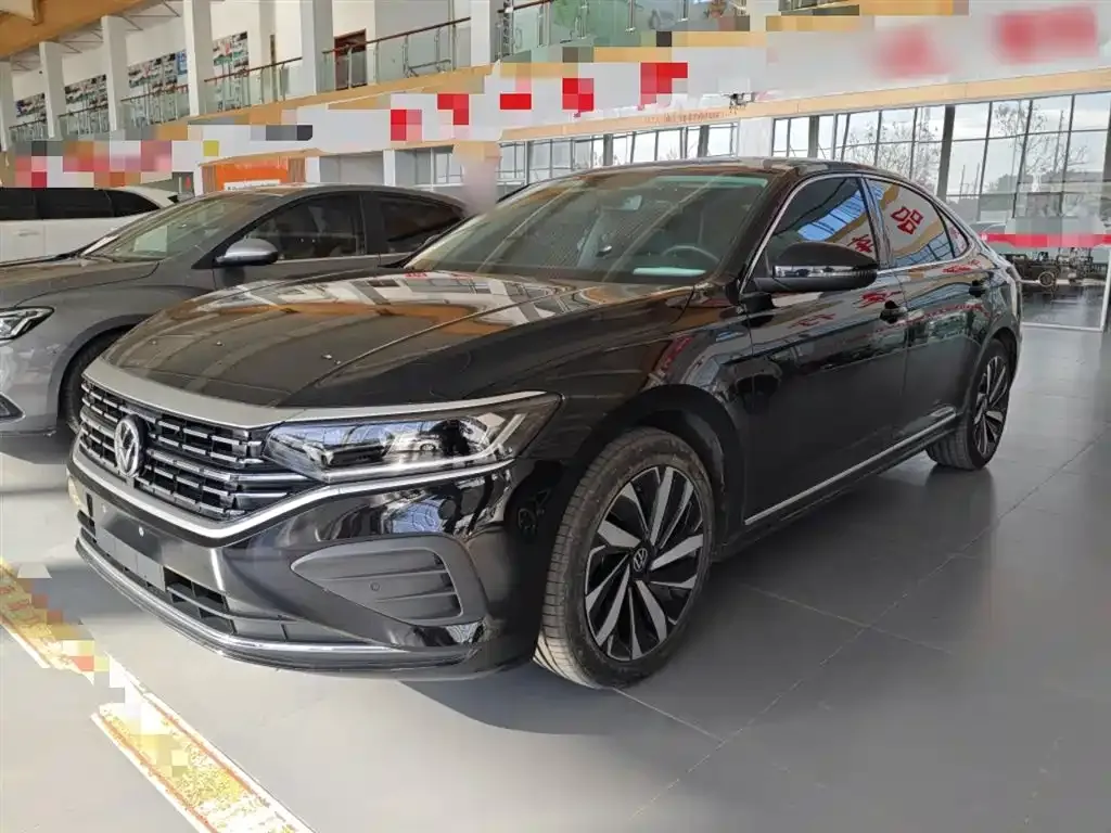 Volkswagen Passat — фото 1