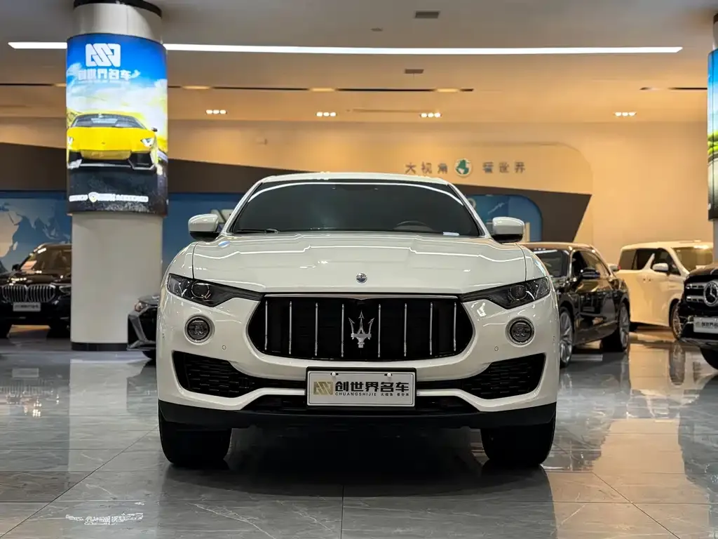 Maserati Levante — фото 2