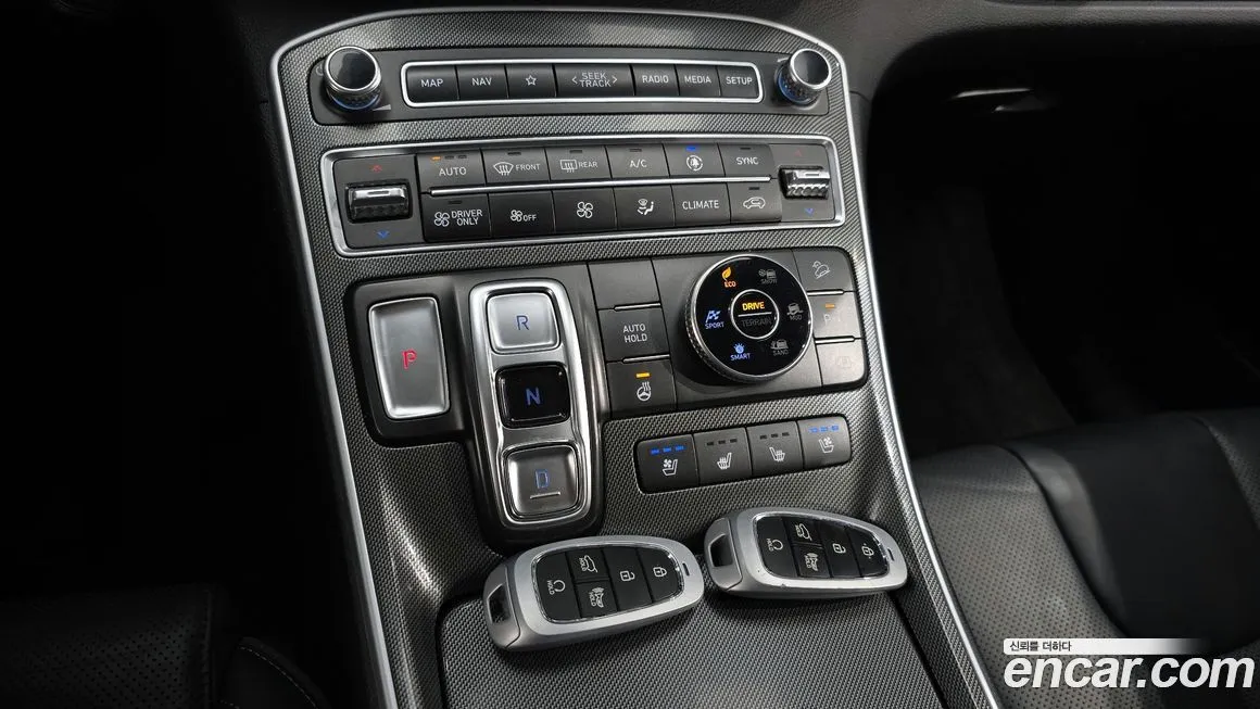 Hyundai Santafe — фото 9