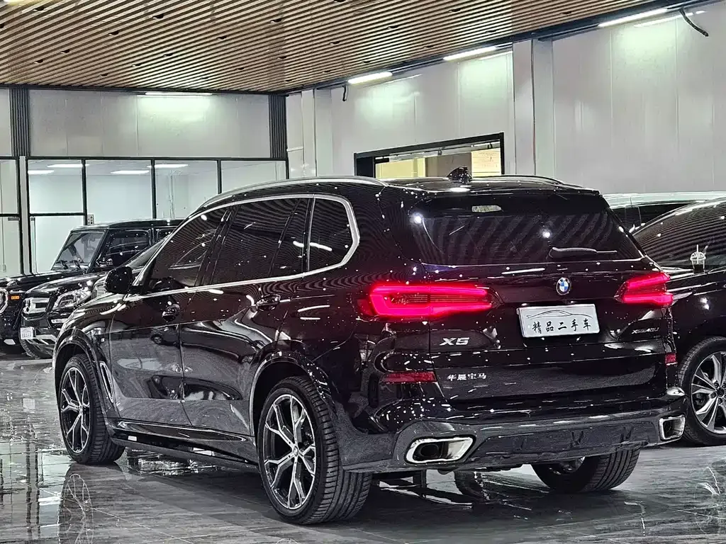 BMW X5 — фото 4