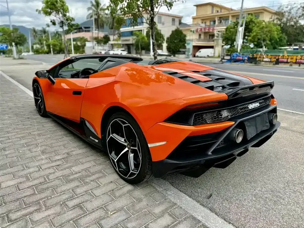 Lamborghini Huracan — фото 7