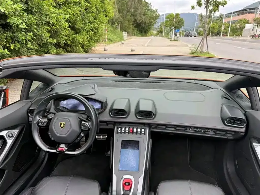 Lamborghini Huracan — фото 9