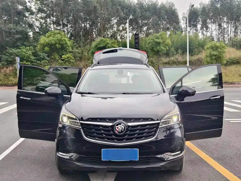Buick Envision Plus — фото 6
