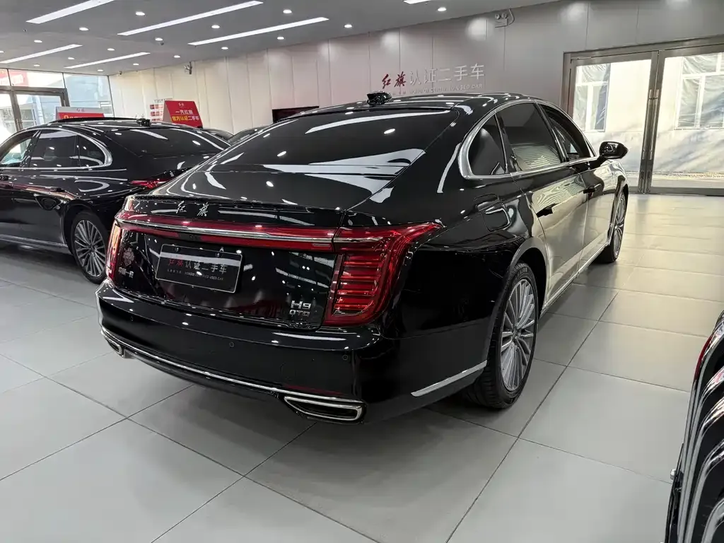 Hongqi H9 — фото 4