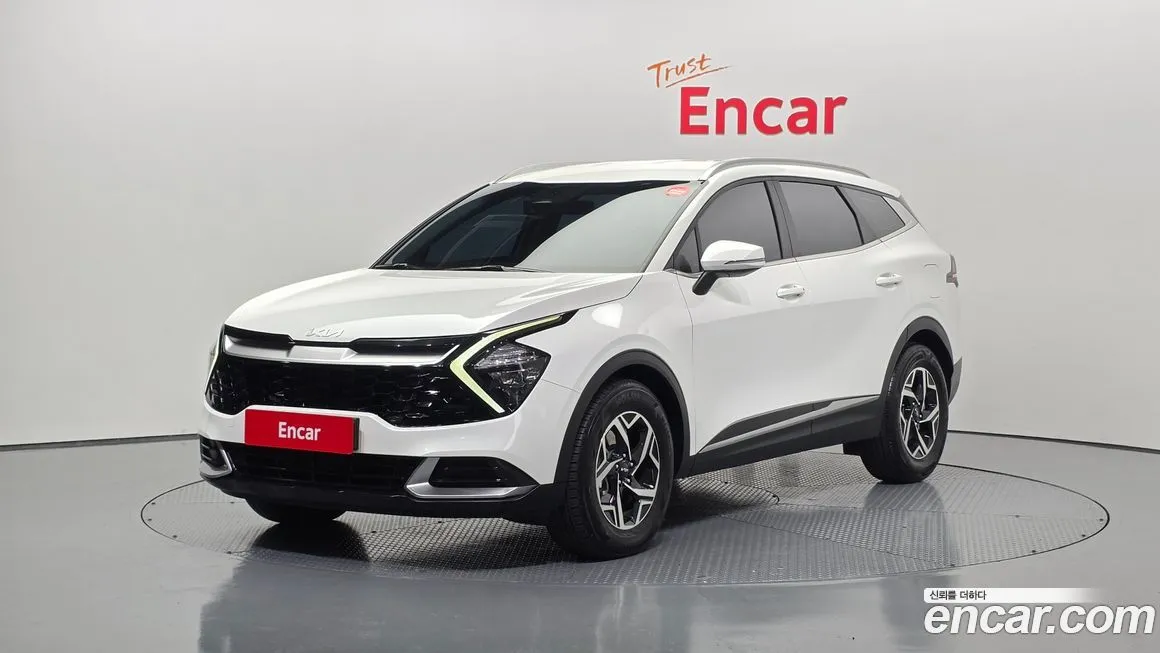 Kia Sportage — фото 1