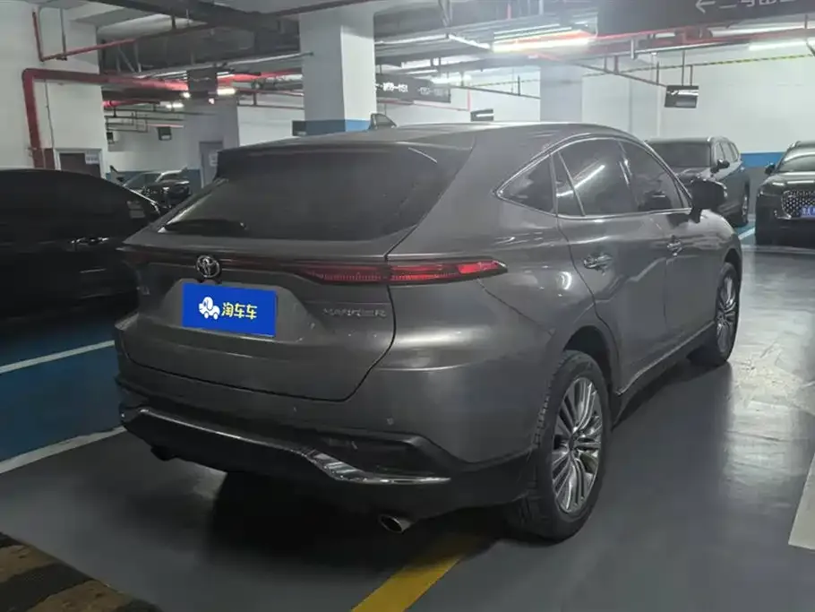 Toyota Harrier — фото 3