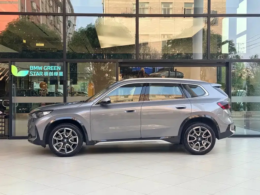 BMW X1 — фото 2