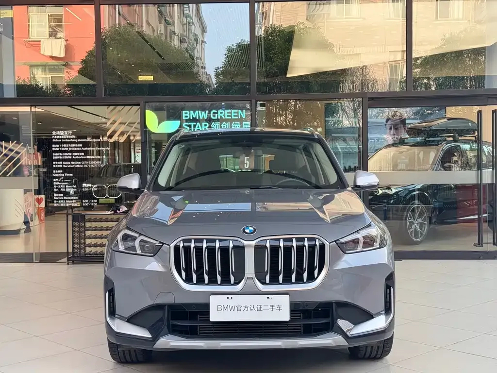 BMW X1 — фото 3