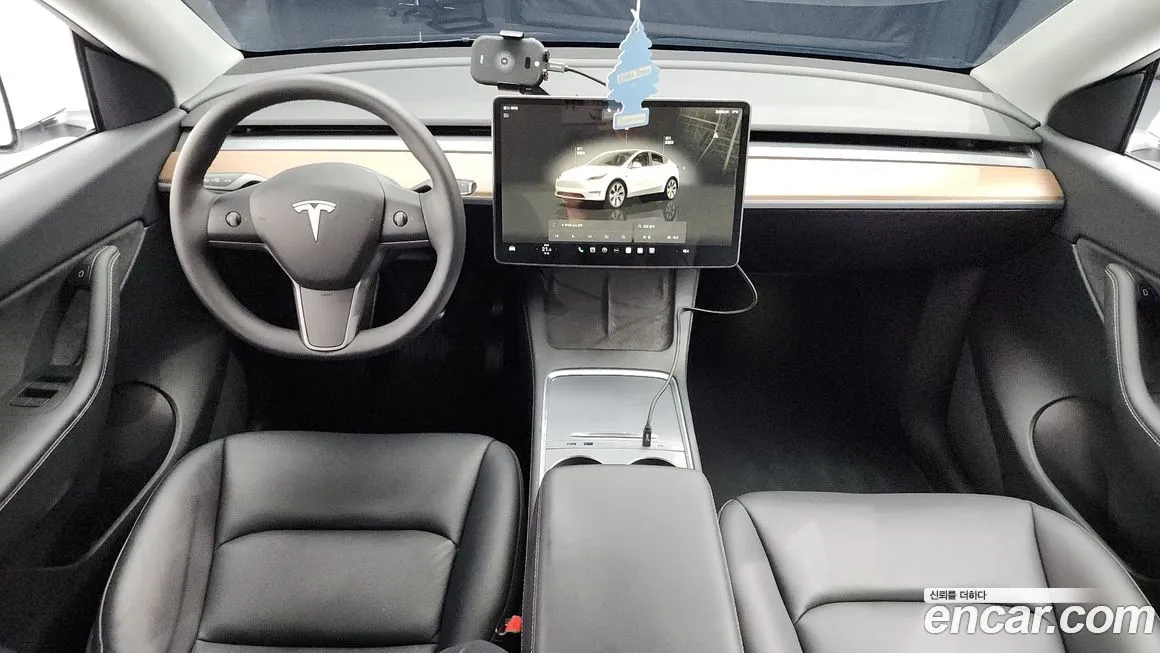 Tesla Model Y — фото 7