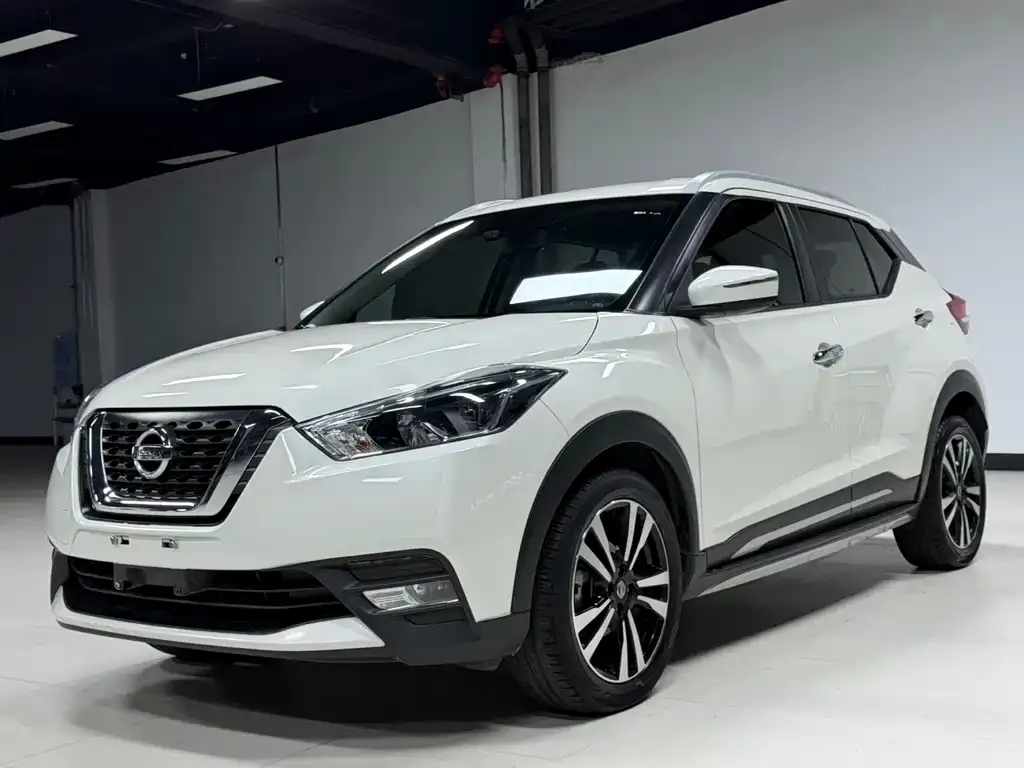 Nissan Kicks — фото 1