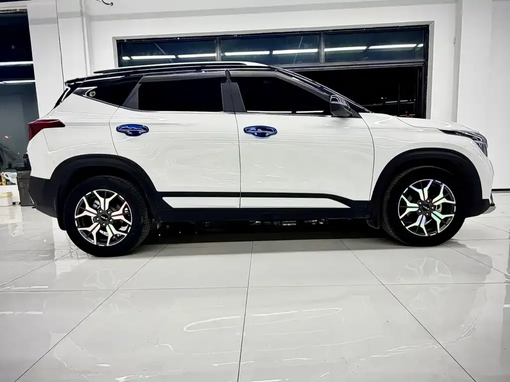 Kia KX3 — фото 7