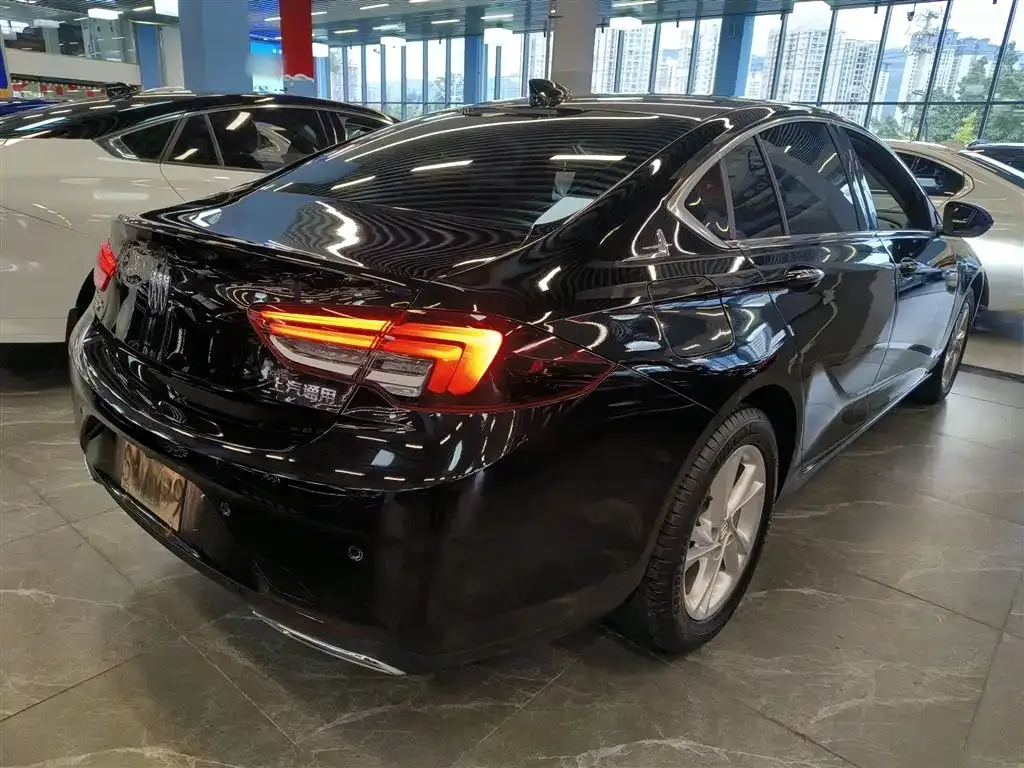 Buick Regal — фото 7