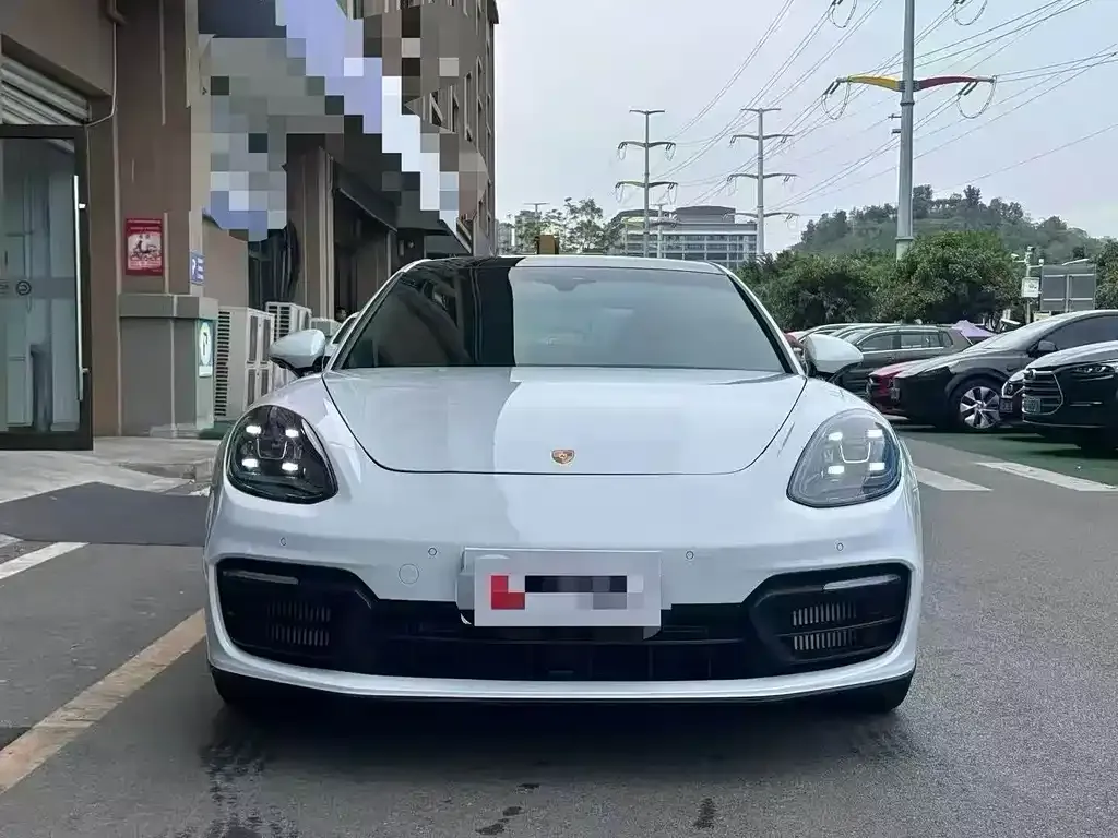 Porsche Panamera — фото 10
