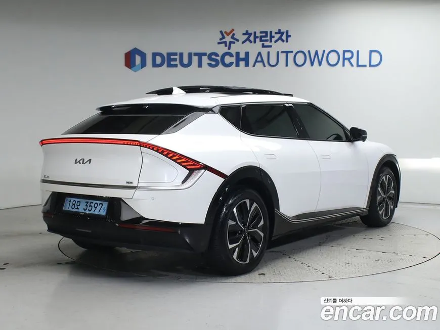 Kia EV6 — фото 2