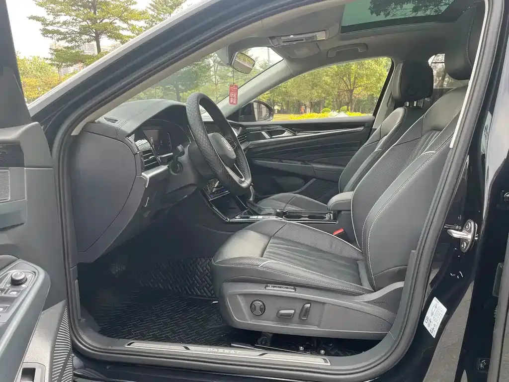 Volkswagen Passat — фото 8