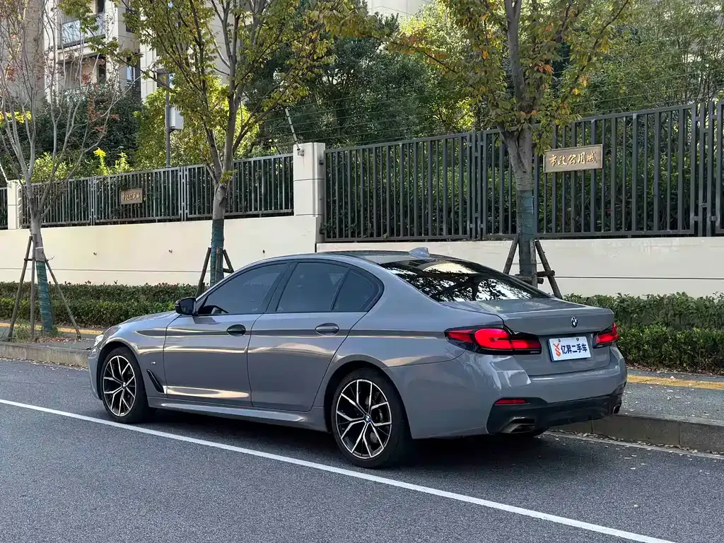 BMW 5 Series (Import) — фото 9