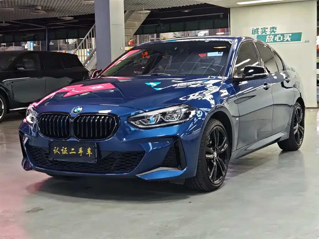 BMW 1 Series — фото 1