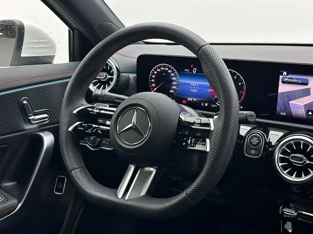 Mercedes-Benz A-Class — фото 10