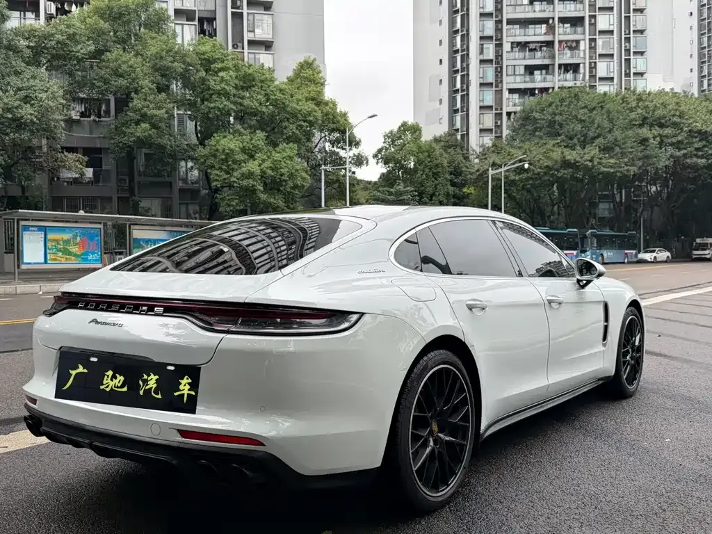 Porsche Panamera — фото 3