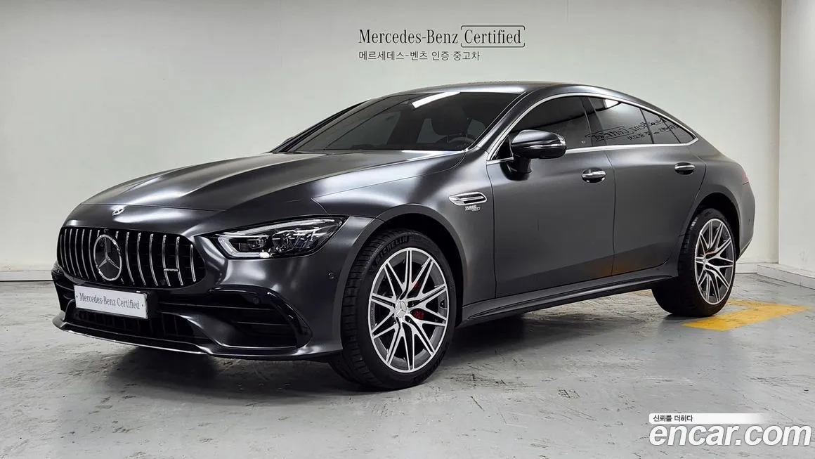 Mercedes-Benz AMG GT — фото 1