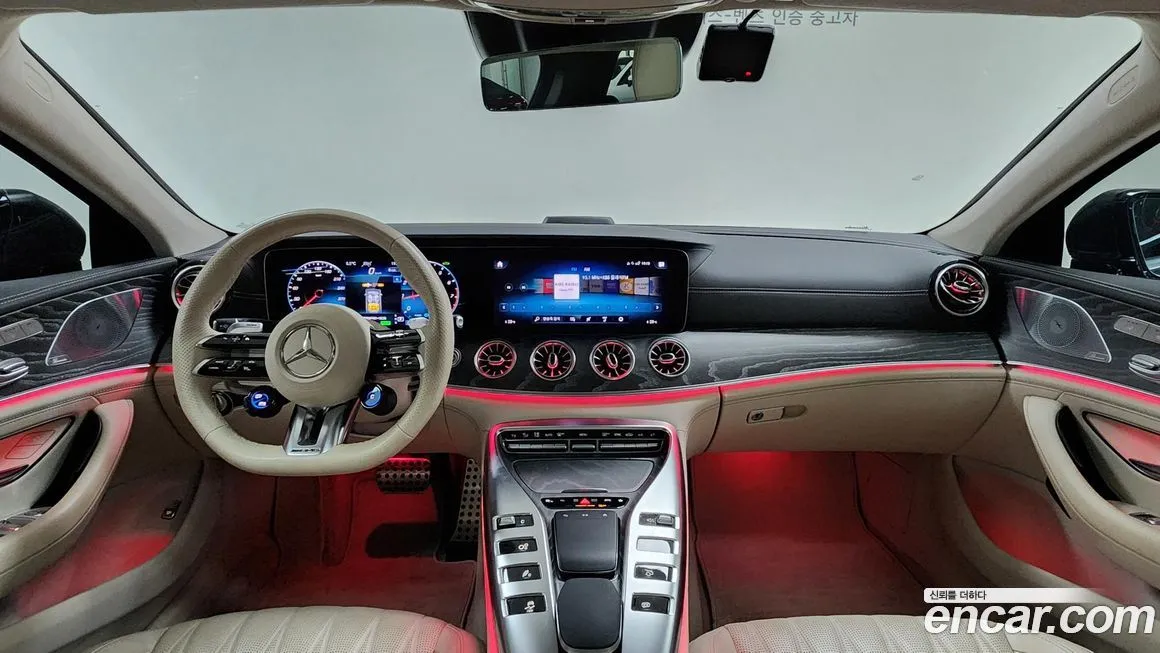 Mercedes-Benz AMG GT — фото 7