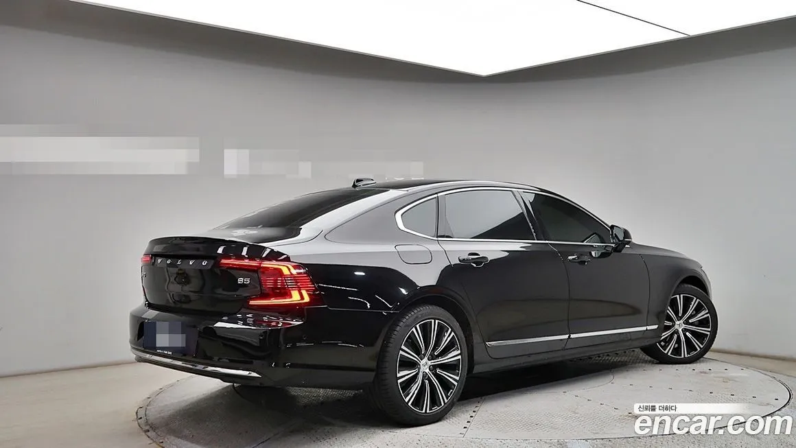 Volvo S90 — фото 4